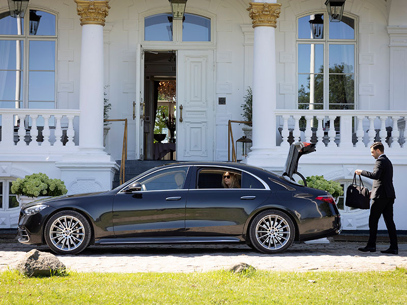 Limousine service